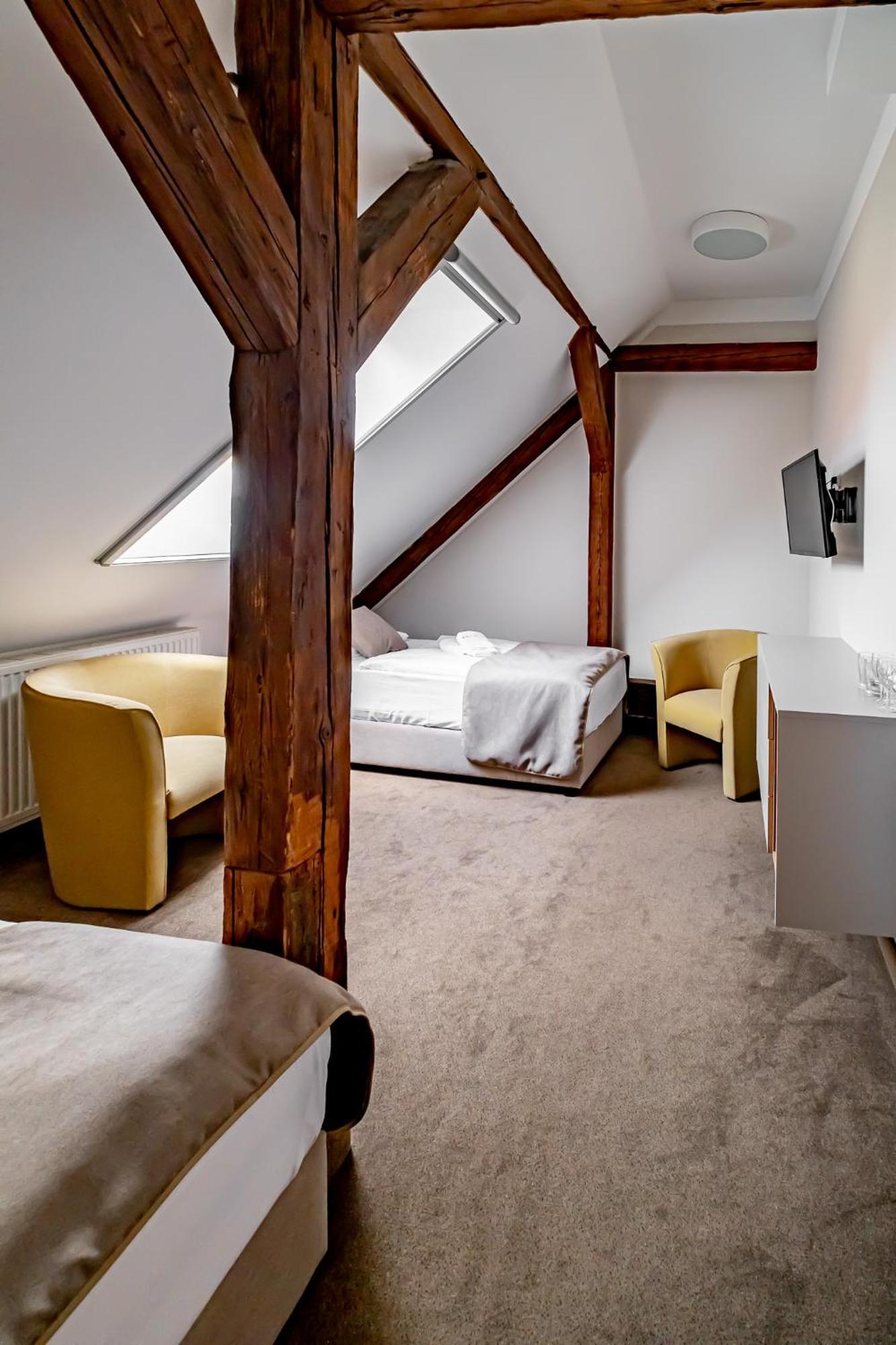 Relax Hotel Stork Lednice Esterno foto