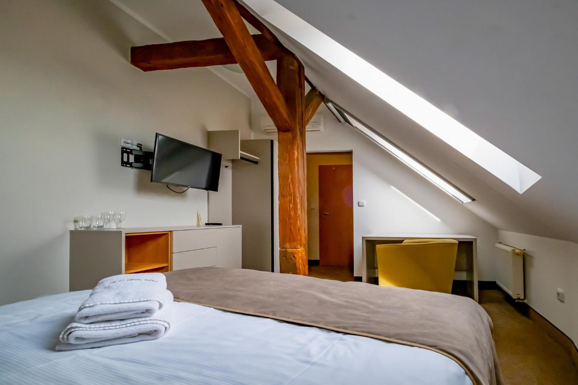 Relax Hotel Stork Lednice Esterno foto